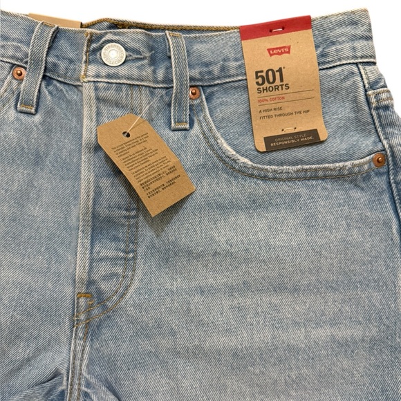 Levi's Light Blue Denim Women's Shorts - Picture 5 of 5